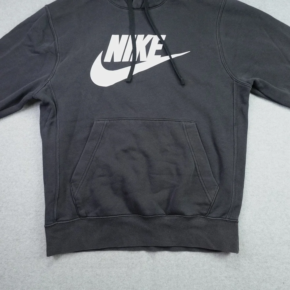 Nike Hoodie Mens Small Black Sporty Pullover Graphic Logo Sweatshirt